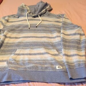 Quiksilver Blue and White Knit Sweater